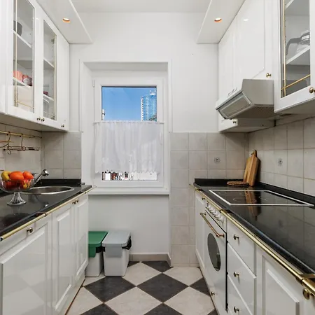 Apartament Audrey - Free Parking By Irundo *